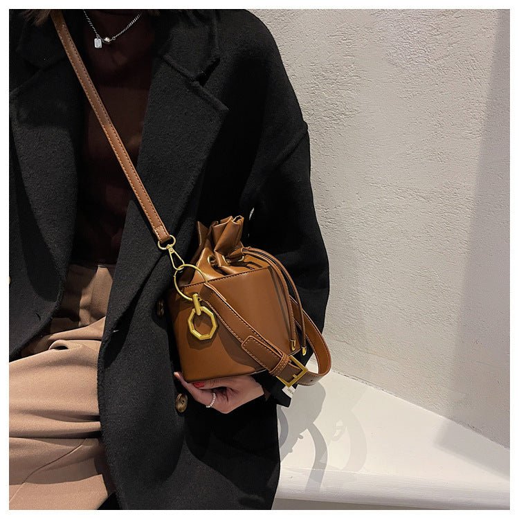 Crossbody Handheld Bucket Bag - F.Market88C1957582CA407EAE4895FF6BB41AC7eproloCrossbody Handheld Bucket BagCrossbody Handheld Bucket Bag