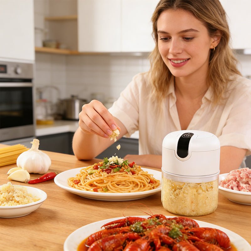 Mini Automatic Portable Food Processor, Triple Blade, USB 250 mL Electric Bivolt - F.Market4D2E003C3A8142DABB5EAE9B2907B39BeproloMini Automatic Portable Food Processor, Triple Blade, USB 250 mL Electric BivoltMini Automatic Portable Food Processor, Triple Blade, USB 250 mL Electric Bivolt