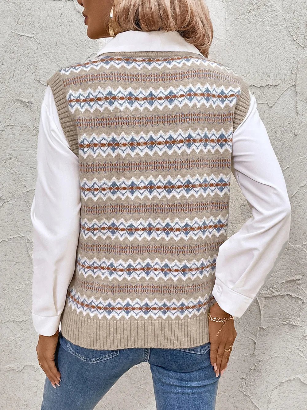 Perfee V-Neck Sweater Vest - F.Market88D9052E6E454CD9BE918380EF540778eproloLPerfee V-Neck Sweater VestPerfee V-Neck Sweater Vest