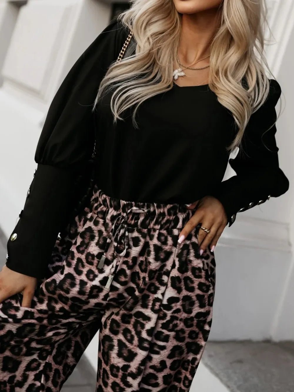 V-Neck Long Sleeve Blouse - F.MarketBD44860F9F7E44C583C5E11BFE92C8BDeproloSV-Neck Long Sleeve BlouseV-Neck Long Sleeve Blouse