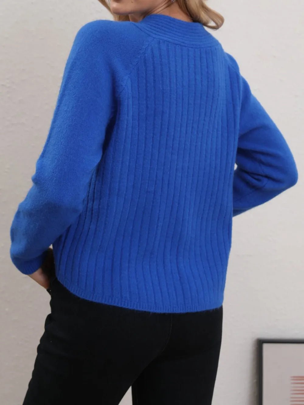 V-Neck Long Sleeve Sweater - F.MarketCE345E8DDAD04C6991D4D11550630719eproloSV-Neck Long Sleeve SweaterV-Neck Long Sleeve Sweater