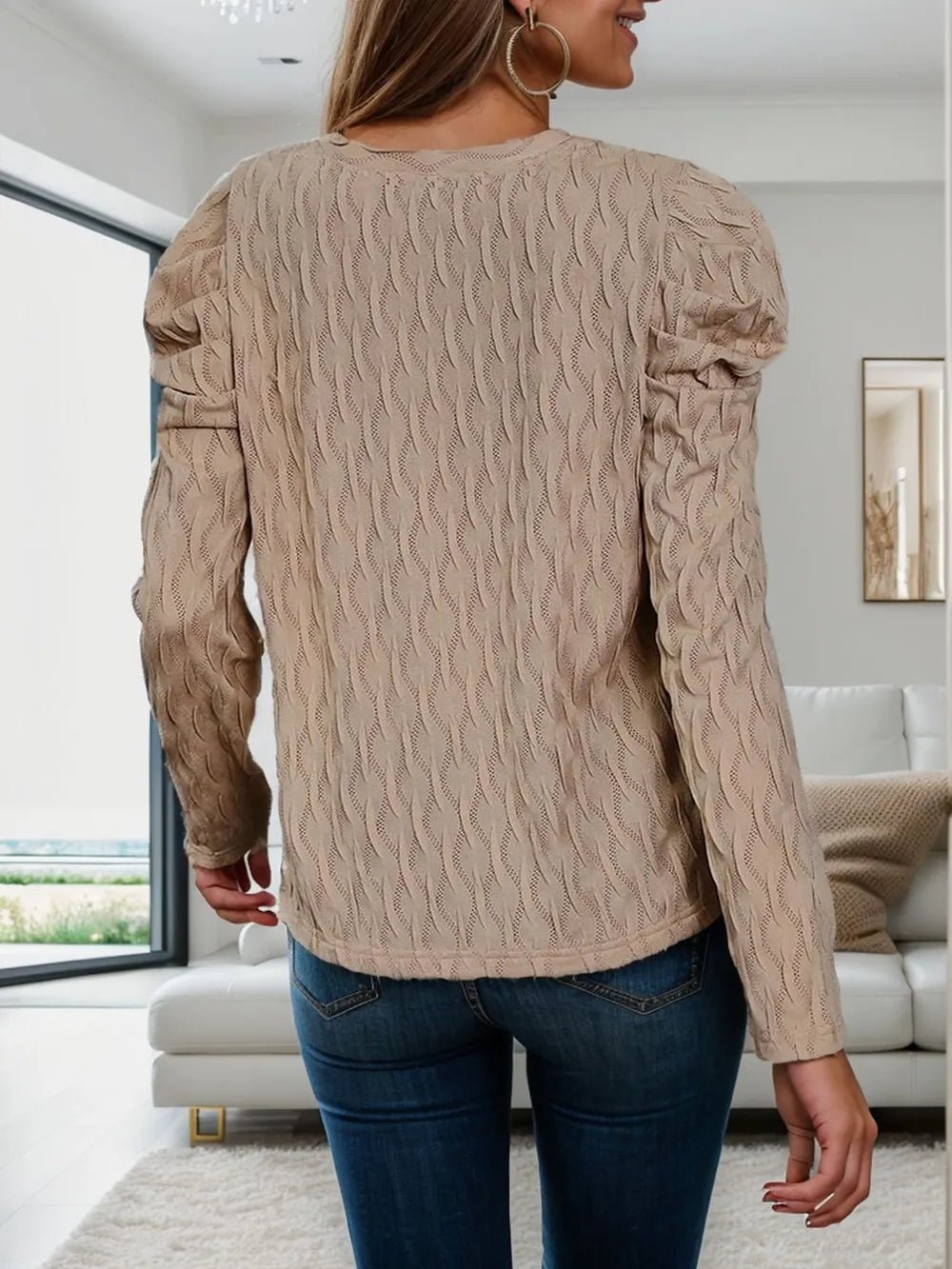 V-Neck Puff Sleeve Top - F.MarketB84C297FF78A4C859CE312AE9D8C353BeproloXLV-Neck Puff Sleeve TopV-Neck Puff Sleeve Top