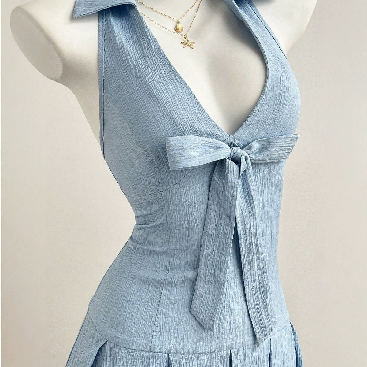 V-neck sleeveless dress - F.MarketCB76A41317DF497A82EFB45A31007741eproloSV-neck sleeveless dressV-neck sleeveless dress